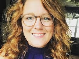 Lacey Bauer's Instagram, Twitter & Facebook