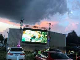 What are the best places for movie theaters in houston? Hip Houston Drive In Theater Revs Up New Location In The Heights Culturemap Houston