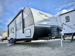 Open Range | Lightweight 5th Wheels & Travel Trailers | Seattle