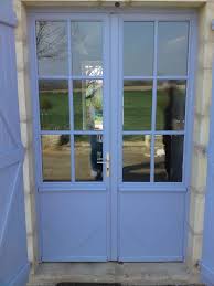 Porte Fenetre 2 Vantaux Avec Petits Bois Colles Soubassement Losange Finition Coloris Lavande Porte Fenetre Fenetre Portes