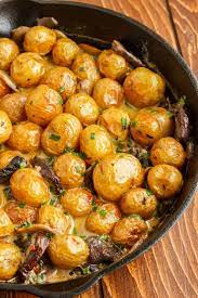 Roasted Baby Potatoes In A Homemade Mushroom Sauce The Cookie Writer Recipes Veggie Dishes Food