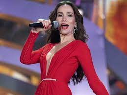 Born 19 may 1977) is an uruguayan singer, actress, and fashion designer. Natalia Oreiro Na Sylwestrze Wygladala Pieknie Ale Spiewala Z Playbacku Nie Tylko Ona Fani Rozgoryczeni