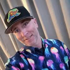 Running Through Walls Club