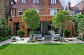 From garden ideas, garden decor, garden design, backyard garden , indoor garden, garden decoration, gardening ideas, gardening for beginners garden planning tropical landscaping design small garden design halloween garden flower landscape yard design small front yard. 75 Most Popular 75 Beautiful Large Garden Ideas Designs Design Ideas For August 2021 Houzz Ie
