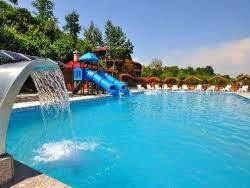 Cazare la bran cu pensiune completa la pensiunea katharina**** bran, situata in zona de munte bran moeciu. Hotel Maridor Bran Moeciu