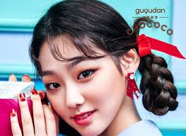 Check spelling or type a new query. 7 Inspirasi Gaya Mengikat Rambut Yang Cute Ala Perempuan Korea Bukareview