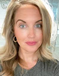 HAS ANYONE TRIED THEM YET? By Golly. After a year of searching, trying a  million “decent” brands and types of lashes, I have finally found THE ONE.  The faux lashes that are