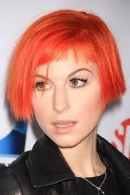 60 Celebrity Baby Bangs Hairstyles Steal Her Style Hayley Williams Short Hair Hayley Williams Haircut Short Hair Styles