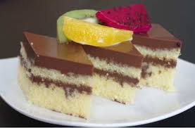 El agar agar, también llamado kanten, gelatina japonesa, gelatina vegetal, gelatina china y dai joy go, es un agente gelificante vegano derivado de algas. Cara Membuat Puding Busa Lapis Lembut Resep Puding