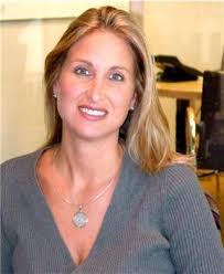 Jan Holt's Instagram, Twitter & Facebook