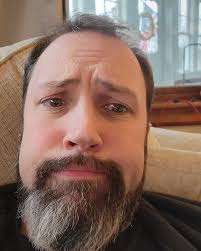 Adam Clear's Instagram, Twitter & Facebook