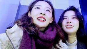 *iet wheein undress her* solar: D Ana Explore Tumblr Posts And Blogs Tumgir