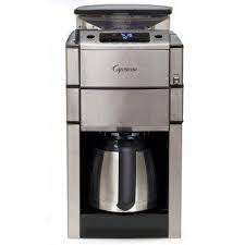 Fill up the carafe with the amount of water that you desire. Pin On Coffee Machines For The Office