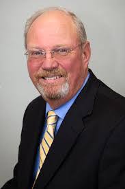 Gaye Holland's Instagram, Twitter & Facebook