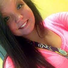 Tabatha Bratcher's Instagram, Twitter & Facebook