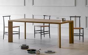 manero wooden dining table
