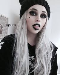 Pin By Sude Genc On Chaos Goth Beauty Goth Makeup Gothic Outfits