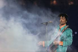 When Prince Presented The Nfl With His Super Bowl Halftime Show Idea He Literally Gave Everyone Tissues To Wipe Their Tears Away