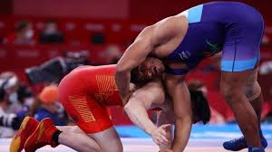 He represents india in the 86 kg heavyweight category at international. Zoub83y Abtrem