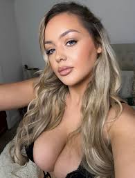 Chloe (@chloexonicole)  X