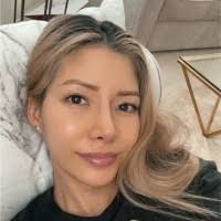 Melissa Paramo's Instagram, Twitter & Facebook