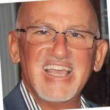 Rob really knows how to assemble a team and the end result well exceeded  our expectations.” Daryl McFarland, Vice-President, Sun Country Builders  ---------------------------------- THE PERFECT GIFT FOR EVERY ENTREPRENEUR  ON YOUR GIFT