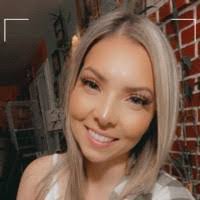 Christina Kinney's Instagram, Twitter & Facebook