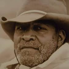 Look at that Diamond shine. Taita Tindo was one of the 5 official MCs for  the Save Beach Jamboree