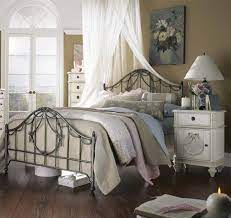 30 Best Vintage Bedroom Decor Ideas Interiorsherpa Bedroom Vintage Vintage Bedroom Furniture Vintage Bedroom Decor