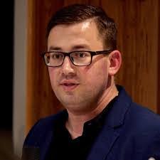 Chris Glennon's Instagram, Twitter & Facebook