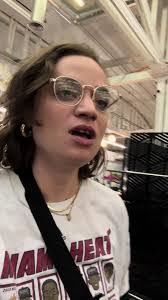 Angela Ard's Instagram, Twitter & Facebook