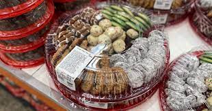 These peppermint candy cookies will make your skirt fly up…in a major way. Save Time Money W Holiday Cookie 84 Count Variety Trays Only 18 99 At Costco Hip2save