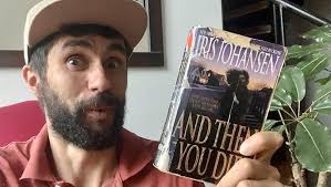 Amazon.com: And Then You Die: A Novel: 9780553579987: Johansen, Iris: Books