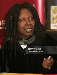 528 Donna Warner Photos & High Res Pictures