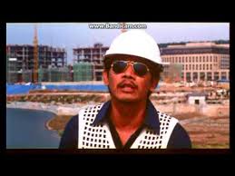 She has a problem trusting men until she met haikal, a men who doesn't trust women after finding his fiancée. Download Janji Diana Intro 3gp Mp4 Codedwap