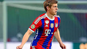 Toni kroos made his debut with bayern munich's first team at the age of 2007, but subsequently spent 18 months out on loan to bayer leverkusen. Kroos Su Posicion Habitual En El Bayern Y Con Alemania Marca Com
