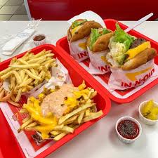 In N Out Burger Will Be Having A Pop Up At Upper Thomson On 6 March For 4 Hours Only Eatbook Sg New Singapore Restaurant And Street Food Ideas Recommendations