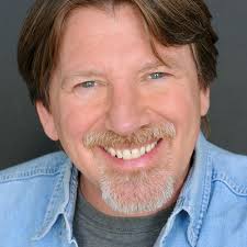 Anthony Battelle: Actor and singer in Venice B…