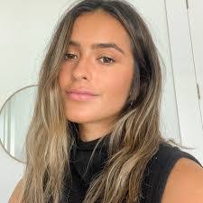 Pamela Luft's Instagram, Twitter & Facebook