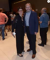 Ernesto paglia se manifestou após ida de sandra annenberg para o globo repórter (imagem: Fas De Sandra Annenberg E Ernesto Paglia Photos Facebook