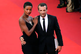 Directed, produced, screenwritten by mathieu kassovitz. Mathieu Kassovitz Et Laura