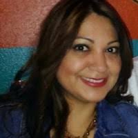 100+ “Sally Flores” profili