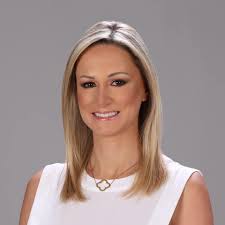 Alexis Arnold, Realtor