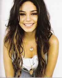 Vanessa Hudgens LOVES La Bella Donna's Loose Mineral Foundation