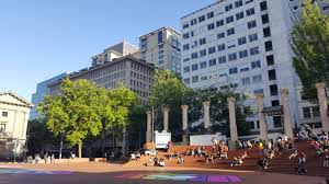 Protesters in oregon's largest city have clashed again with federal agents outside a u.s. File Portland Oregon During George Floyd Protests 2020 07 Jpg Wikipedia