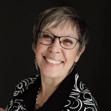 Please give some love for this beautiful painting that my daughter Linzy is  finishing. #artistictalent #HopeIsReal #gratefuleveryday #dreambigdreams  #thankfulness #yougotthis #gratitudeattitude