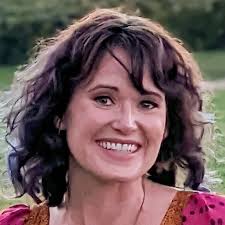 A warm welcome to Danielle Blair, LCSW, LCAC, RYT 200 as she joins our  Bridge team! Danielle's goal for therapy is to remind everyone of their  value as a person and to