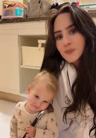 Four Seasons Baby Goes to London