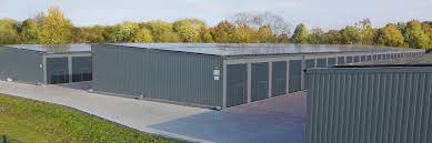 Von moers aus als auch vom duisburger norden und süden kommen sie durch gute anbindungen schnell zu ihrer garage. Garagen Im Lagerraum Moers In Diversen Grossen Mietbar