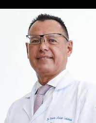 Dr. ROBERTO JAVIER ALCÁZAR CASTAÑEDA